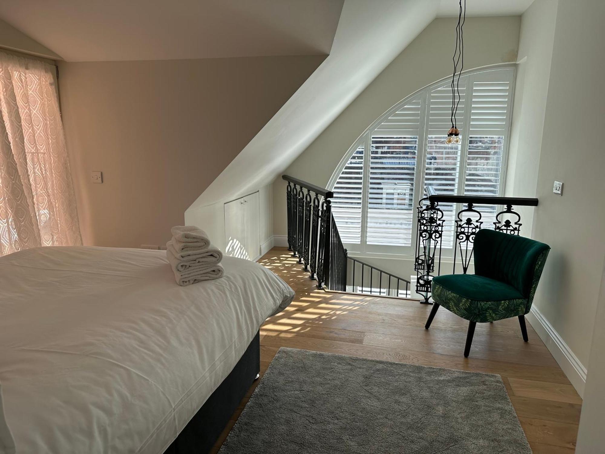 Winchester Street Apartments By Urban Abode Μπεϊσινγκστόουκ Εξωτερικό φωτογραφία